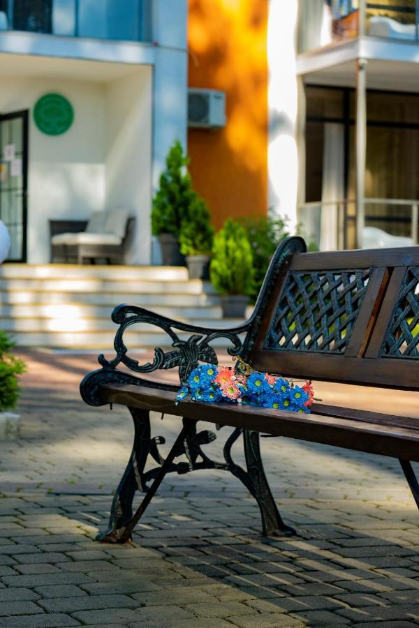 Buxus Hotel Shekvetili Exteriör bild